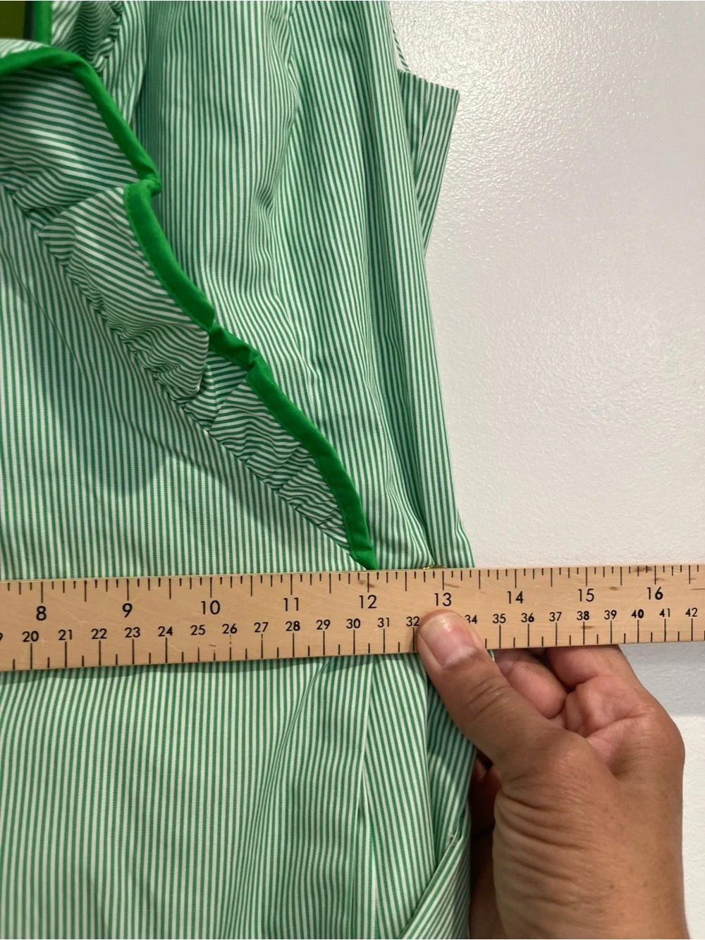 Elizabeth McKay Green & White Striped Ruffled Scotland Wrap Dress Sz. 6 NWT - Picture 11 of 11